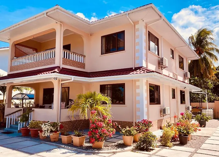 Erica\'S Self Catering Apartment